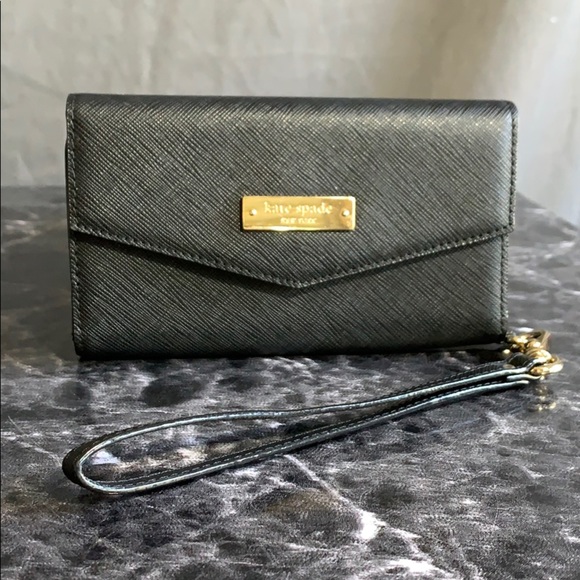 kate spade Handbags - Kate Spade New York Saffiano Wristlet Black